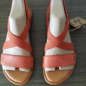 BORN Atina Orange Sandal